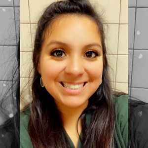 Meet your Posher, Stephanie